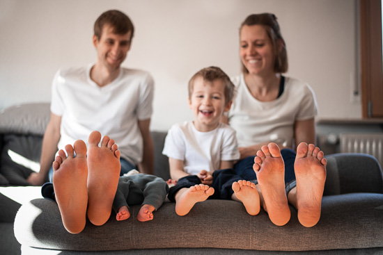 Füße der Familie Gruppenbild